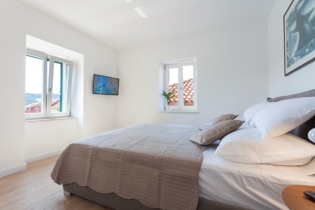 The Square Makarska, Lux App In The Heart Of The City Exterior foto