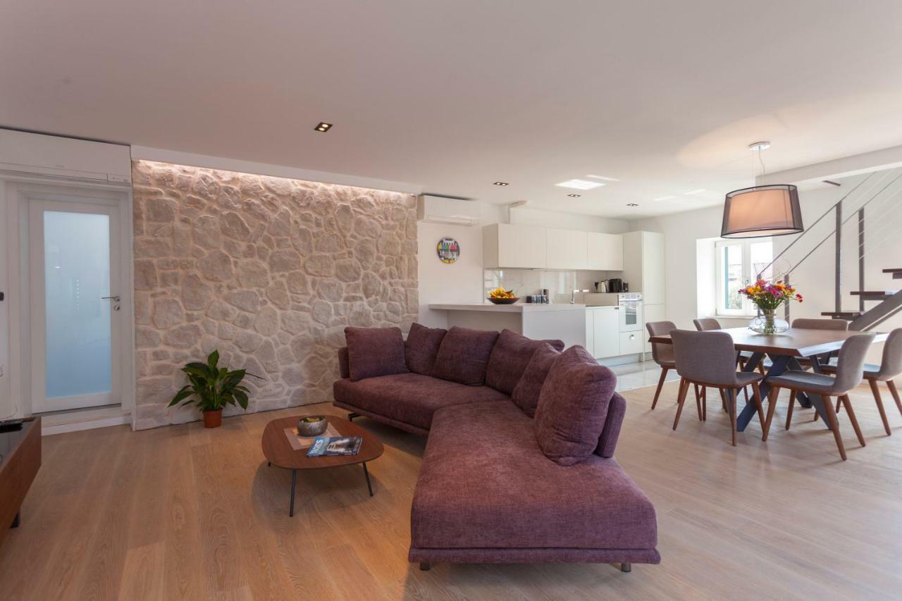 The Square Makarska, Lux App In The Heart Of The City Exterior foto