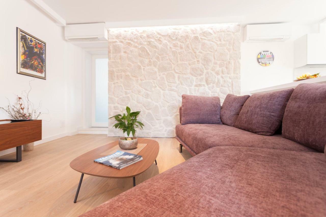 The Square Makarska, Lux App In The Heart Of The City Exterior foto